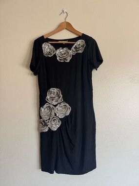 Blumarine Black Midi Dress with Silver Sequin Rose Appliqués linen silk blend